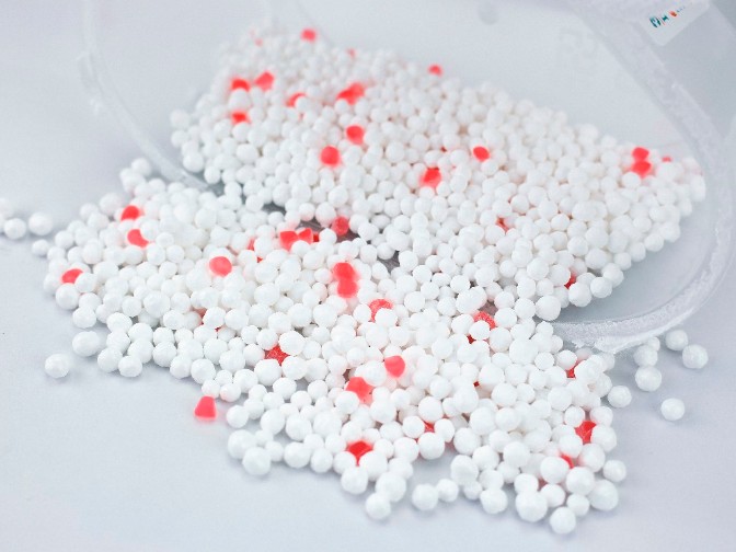 500ml Kaxxa ta 'l-assorbent ta' l-umidità ta 'l-ilma bi 1.5g fwieħa .jpg 500ml Waterproof moisture absorber box with 1.5g fragrance .jpg